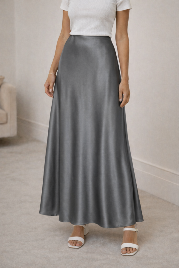Jupe satin grise