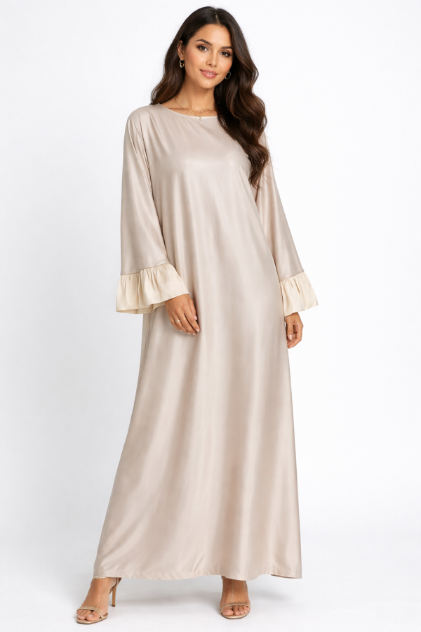 Robe avec manche plissée