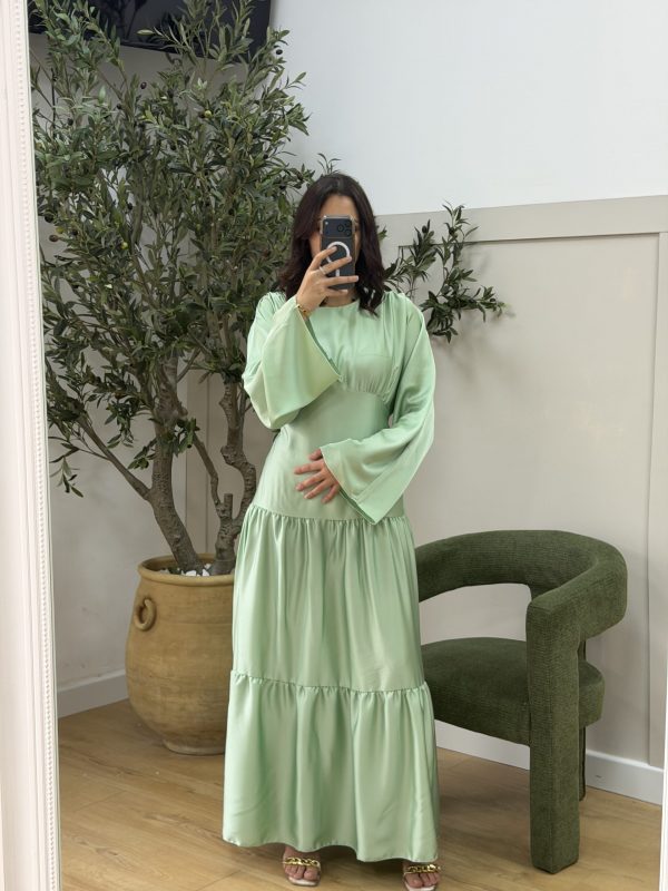Robe Hidaya