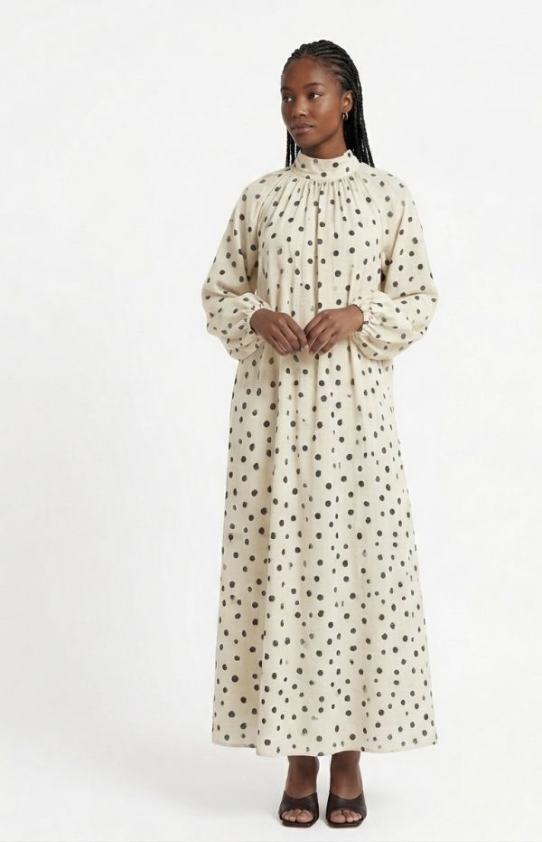 Robe Longue Bohème à Pois – Élégance & Confort